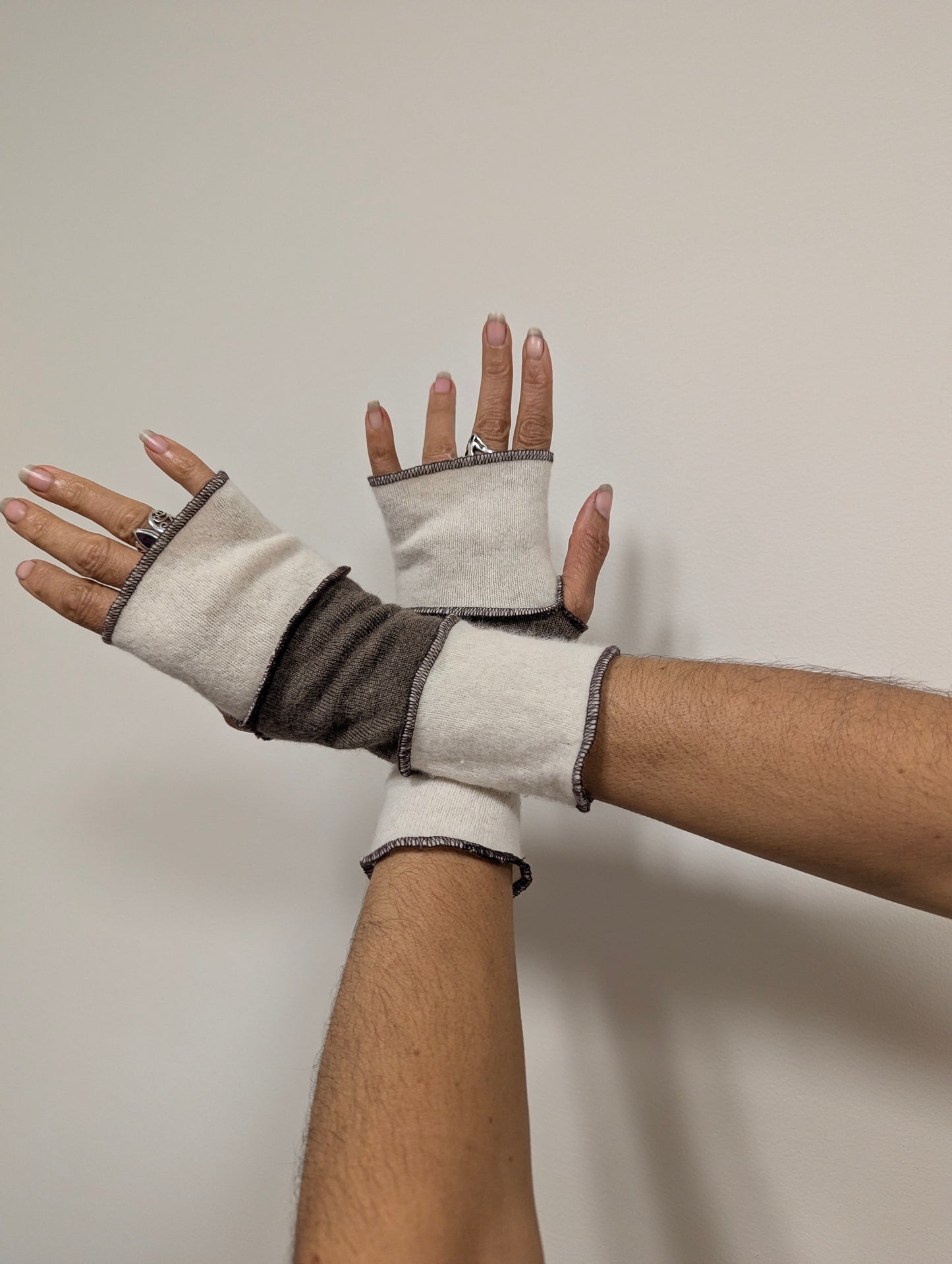 Khaki Cream Arm Warmers